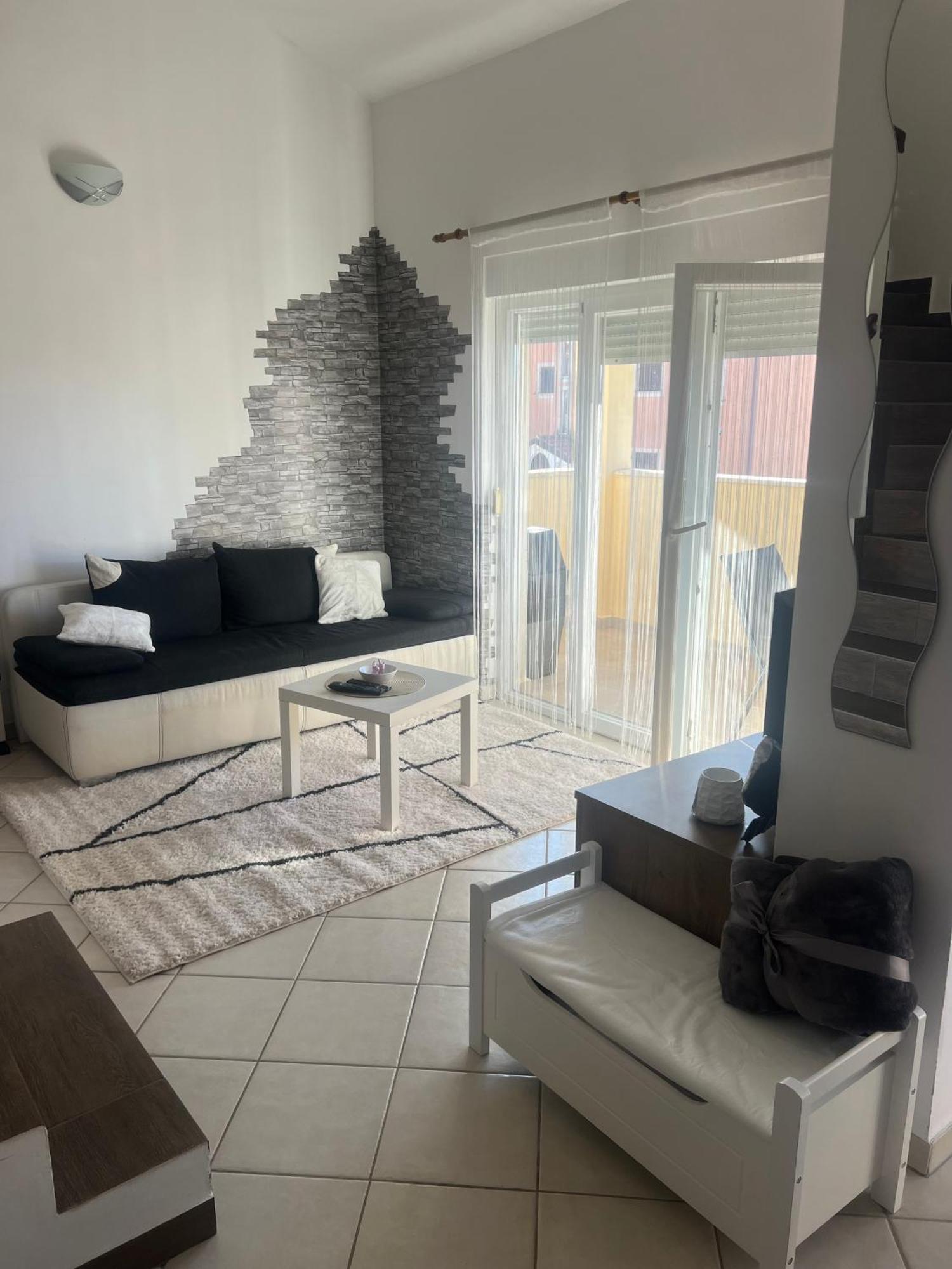 Apartmans Sun & Moon Zambratija  Eksteriør bilde