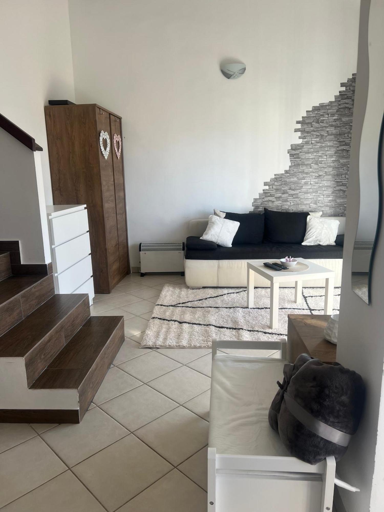 Apartmans Sun & Moon Zambratija  Eksteriør bilde