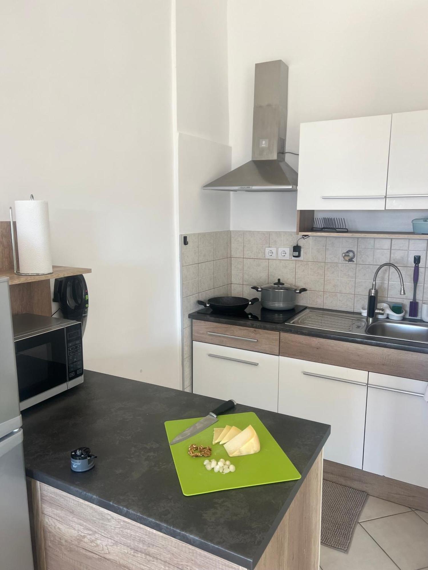 Apartmans Sun & Moon Zambratija  Eksteriør bilde